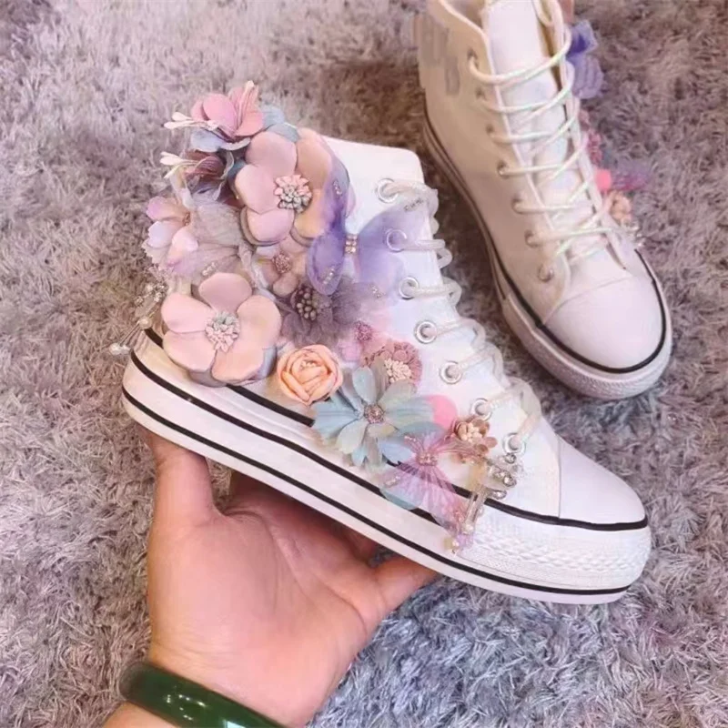 

Handmade three-dimensional flower pearl tassel sweet canvas shoes white high top large size casual sports women's shoes 35-40