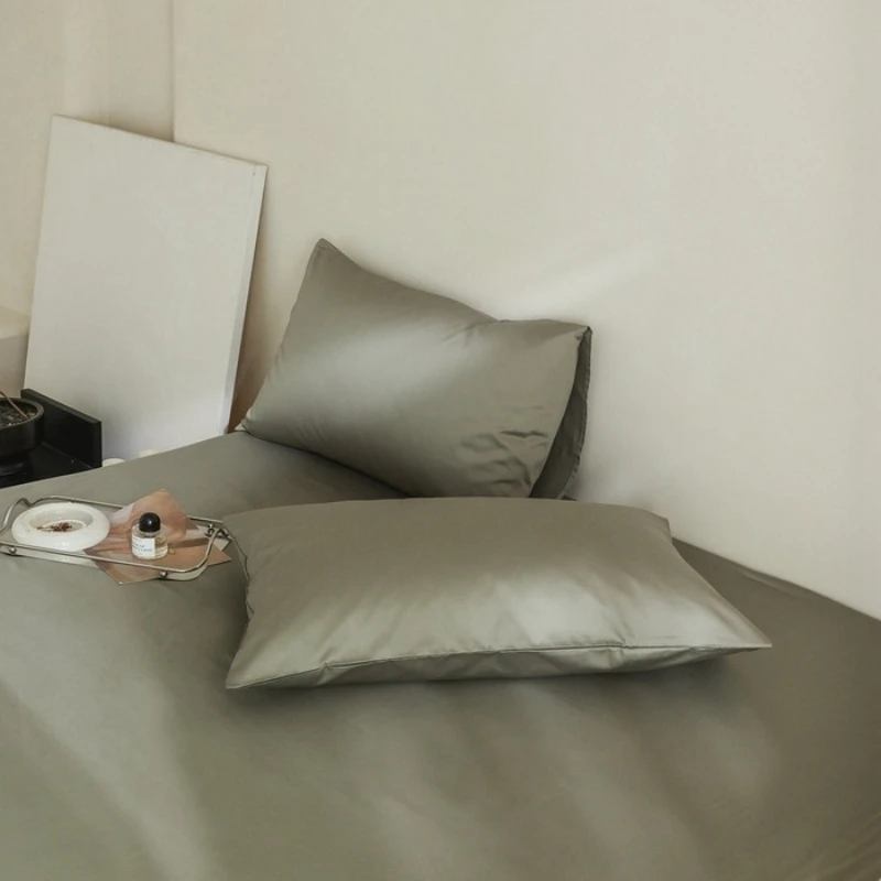Long staple cotton plush solid color single pillowcase protector cover comes in one piece
