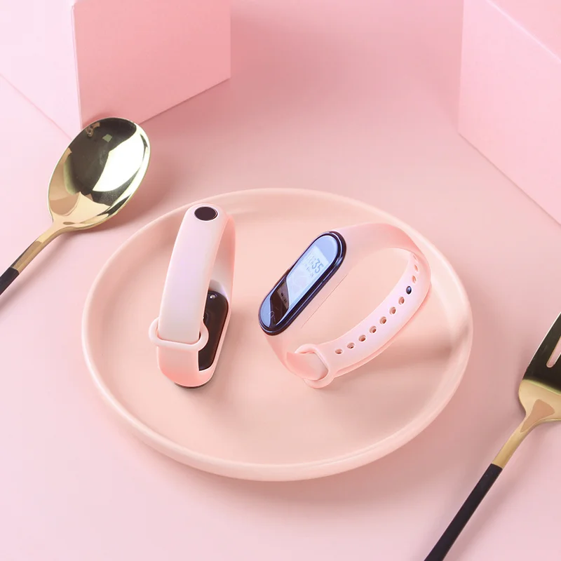 Replacement Wristband For Xiaomi Mi Band 5 4 3 6 nfc Strap Silicone Bracelet For Xiaomi Band 7 4 5 6 nfc Wrist Color TPU Strap