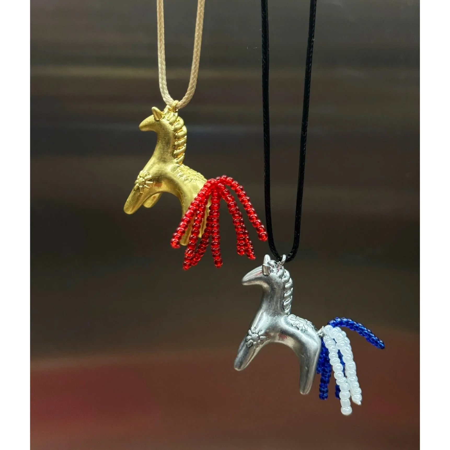 [Miss Jenny]New Arrive Pony Long Necklace Light Luxury Design Versatile Accessory for Women Gift For Birthday M308