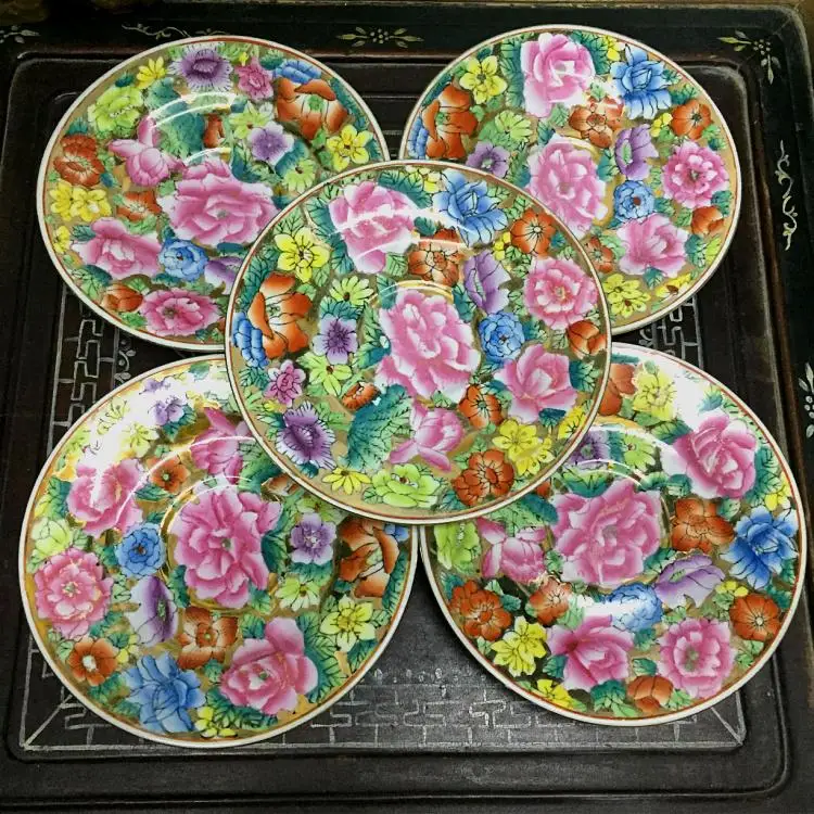 

In the 1970s and 1980s, Chaozhou Laofengxi Old Factory, Huolong Kiln, Old Porcelain, Gold Plate, 5 PC