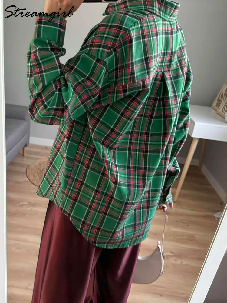 Casual Oversized Plaid Shirt Autumn Winter Women Vintage Loose Blouses Plaid Tops Women Oversize Shirts With Pockets Ladies 2024