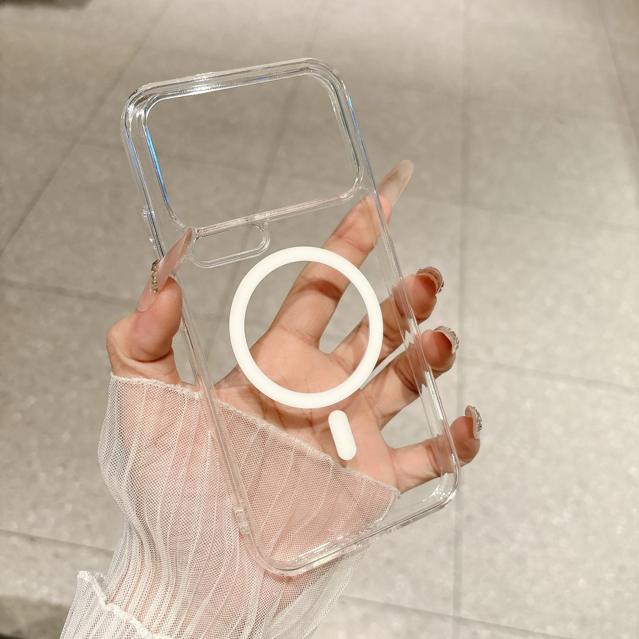 حافظة هاتف شفافة غير لامعة مضادة للصدمات لهاتف Magsafe حافظة Xiaomi 17 Pro Max 15 Ultra 15T 14T Pro غطاء رفيع من البولي كربونات الصلبة