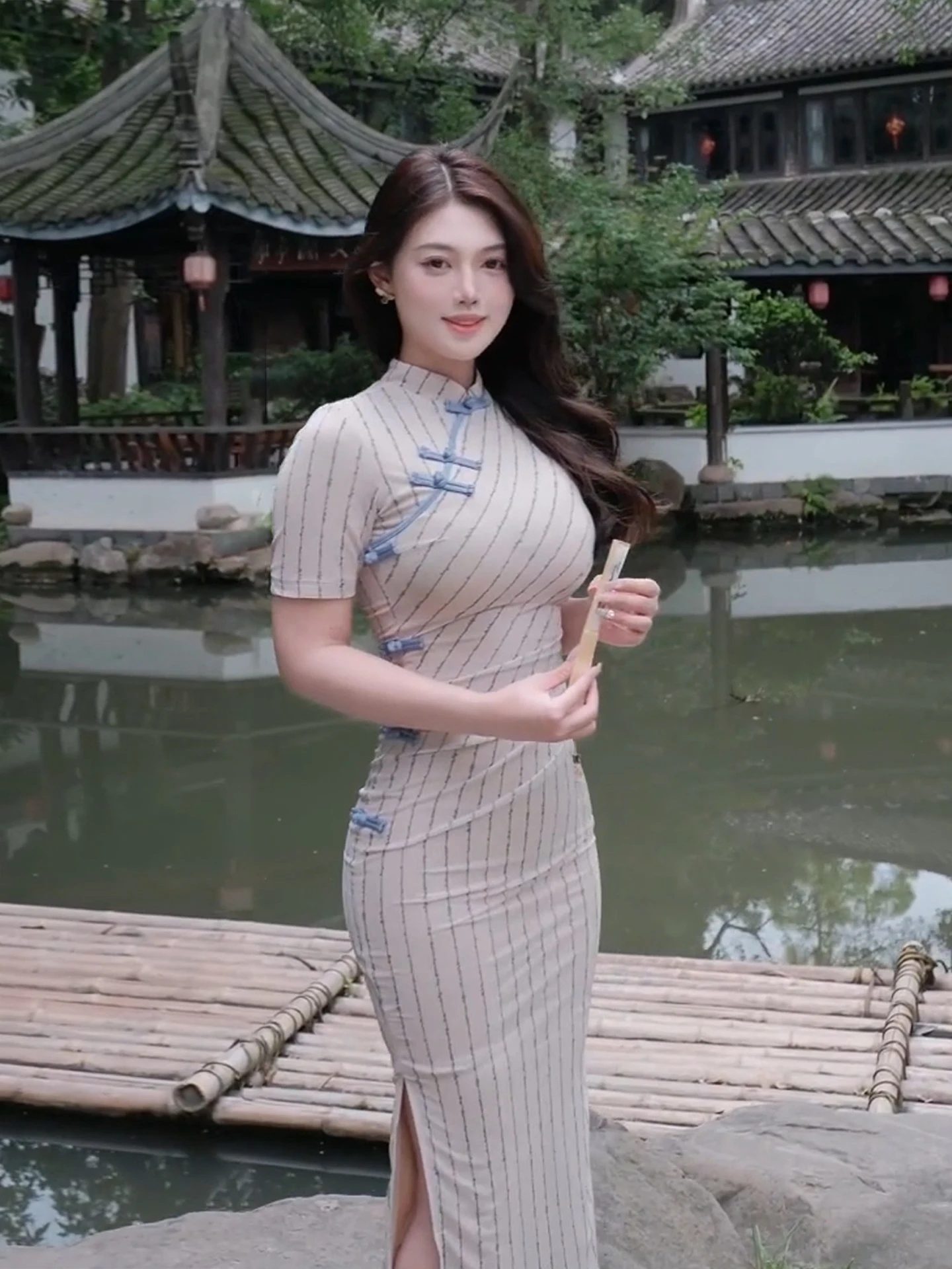 

Slimming Striped Qipao Dr Women's plus Size Bodycon Skirt High Waist Sexy ort Sve Long Dr Casual Summer New Chines...