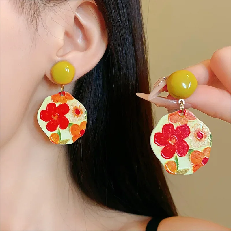 Dopamin-Ölgemälde Blumen-Ohrhänger für Frauen, pastoraler Stil, unregelmäßige Acryl-Tropfenohrringe, süßer Mori-Schmuck E