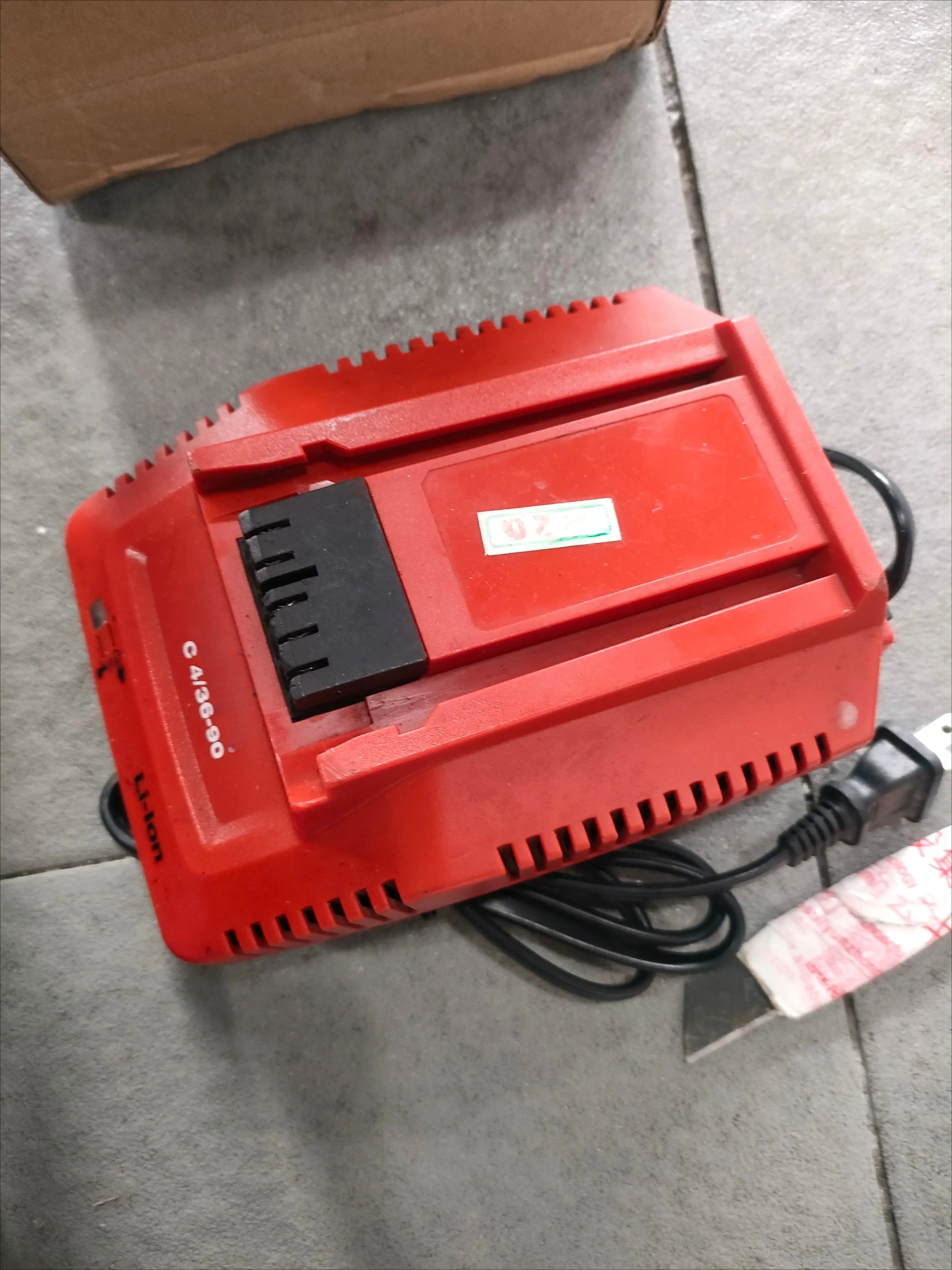 220V C4/36 90 Lithium Battery Charger 14.4v-36v-Second Hand Products