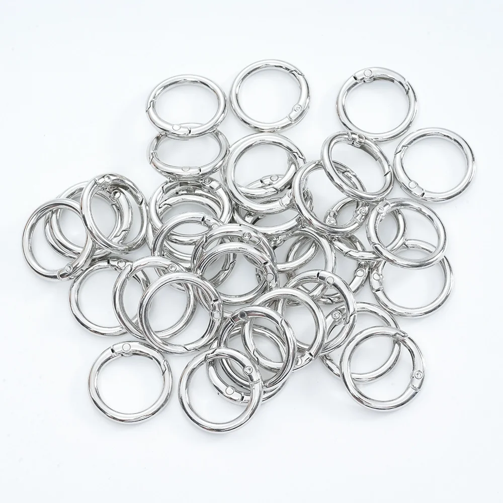 50 Stück/Set Bunte Federverschlüsse Öffenbare Runde Karabiner Schlüsselanhänger Taschenhaken Hundekettenverschlüsse Verbinder für DIY-Schmuck