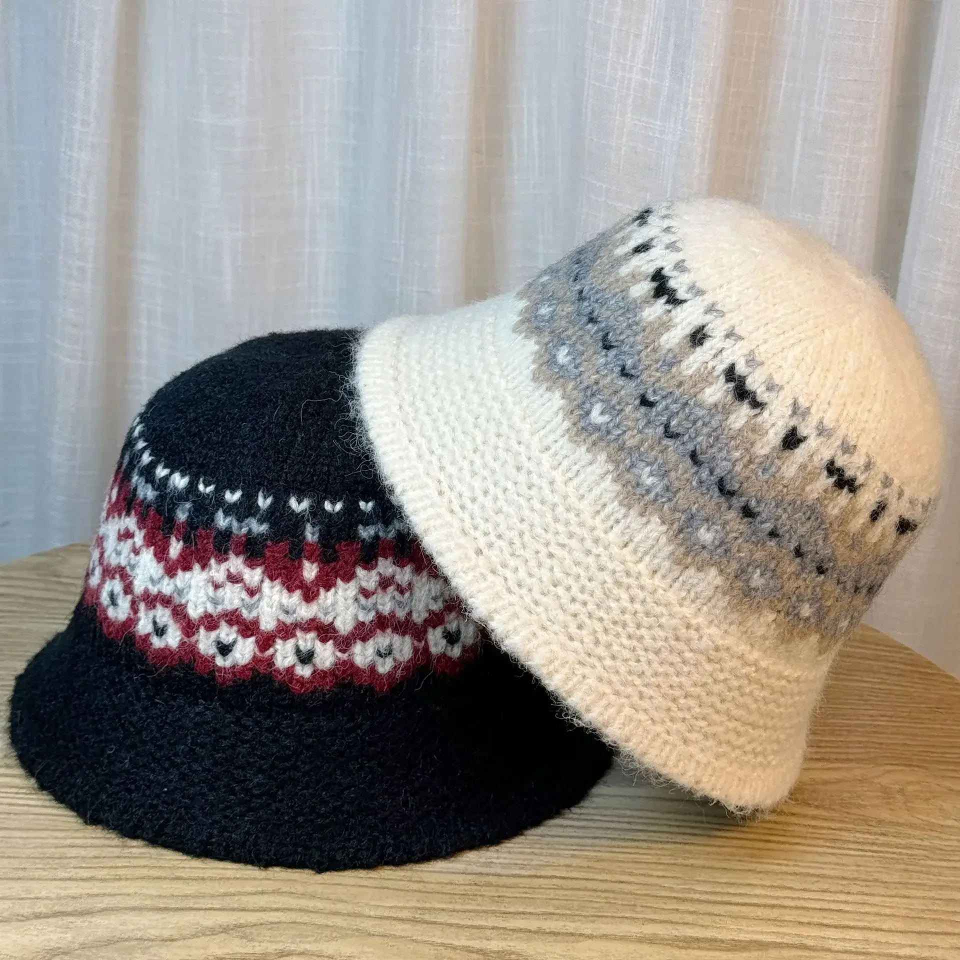 الكورية نمط اليدوية الجاكار قبعة صوف متماسكة المرأة الخريف الشتاء الدافئة مريحة تنوعا الوجه كاشفة قبعة صياد صغيرة