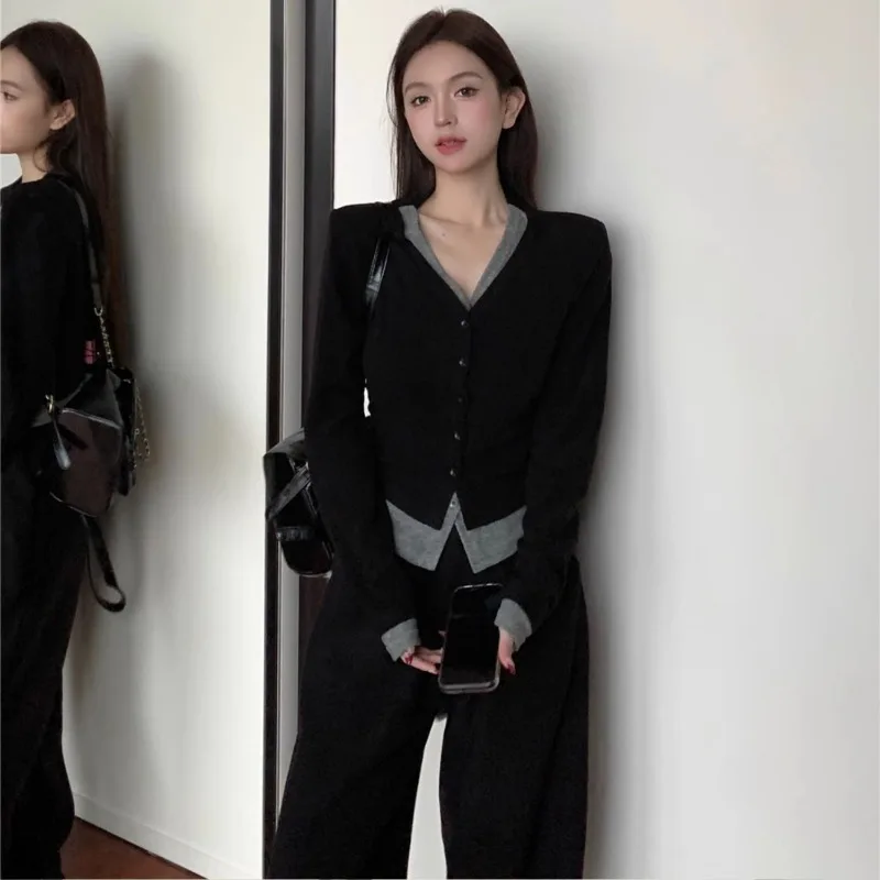 Fake 2pcs Women Autumn Sexy Spicy Girls Retro V-neck Long Sleeve Patchwork Single Breasted Slim Fit Tops Basic Korean Fashion