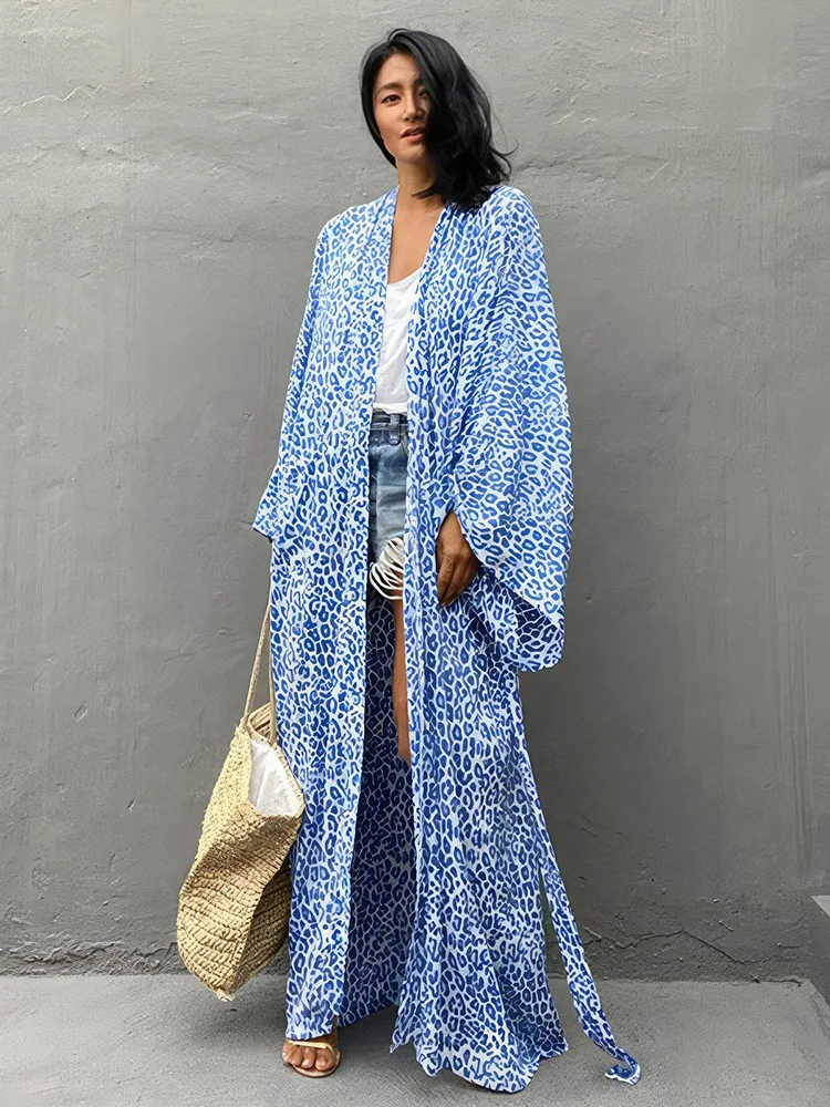 Bohemian Beach ชุดว่ายน้ำ Kimono Blue Leopard พิมพ์ Pareo Beach Tunics ผู้หญิง Beachwear 2023ฤดูร้อนบิกินี่