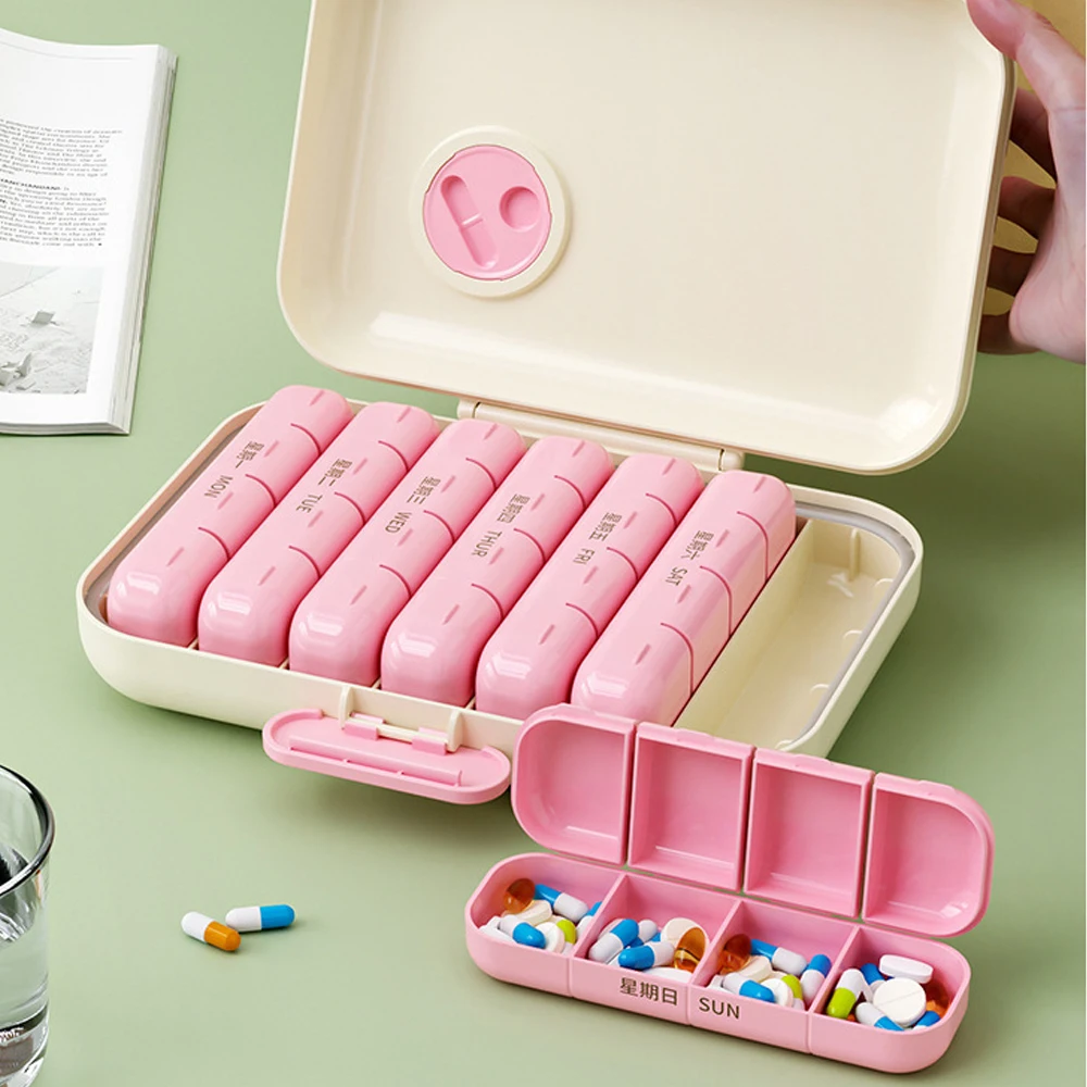 1 قطعة منظم حبوب أسبوعي 3/4X في اليوم ، صندوق حبوب 7 أيام 3/4 مرات ، محمول لعلبة حبوب السفر للحبوب/الفيتامين/زيت السمك