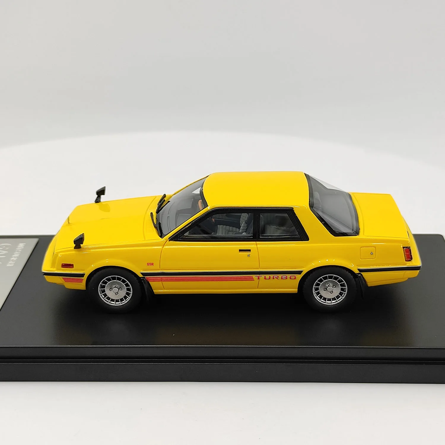 Hi-Story 1:43 Skala Mitsubishi Elegance 2000 GSR TURBO 1980 Model Samochodu z Żywicy