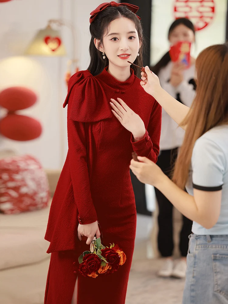 

Red Wedding Dr Chinese Sle ort Sve Long Evening Gown for Engagement Par Bridal Wear Split Front Suitable for Dail...