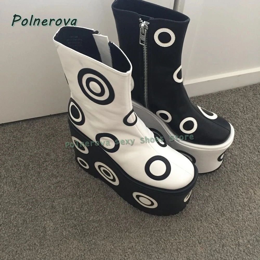 Wedges met cirkelvormig gatenp - Women'S Fashion Trends Spring 2026 recensie en prijs