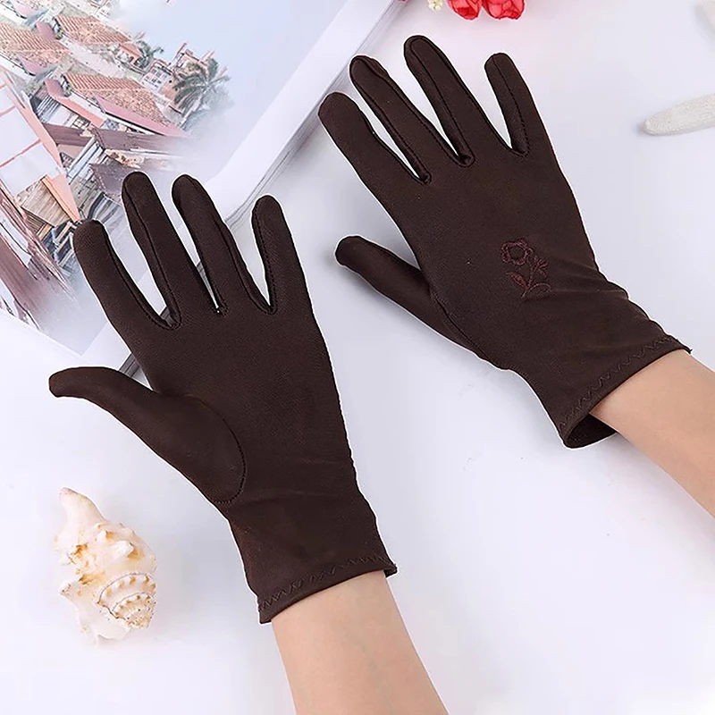 Fashion Women Gloves Ladies Gloves Cute Lace Patchwork Thin Touch Screen Gloves Breathable Driving Gloves