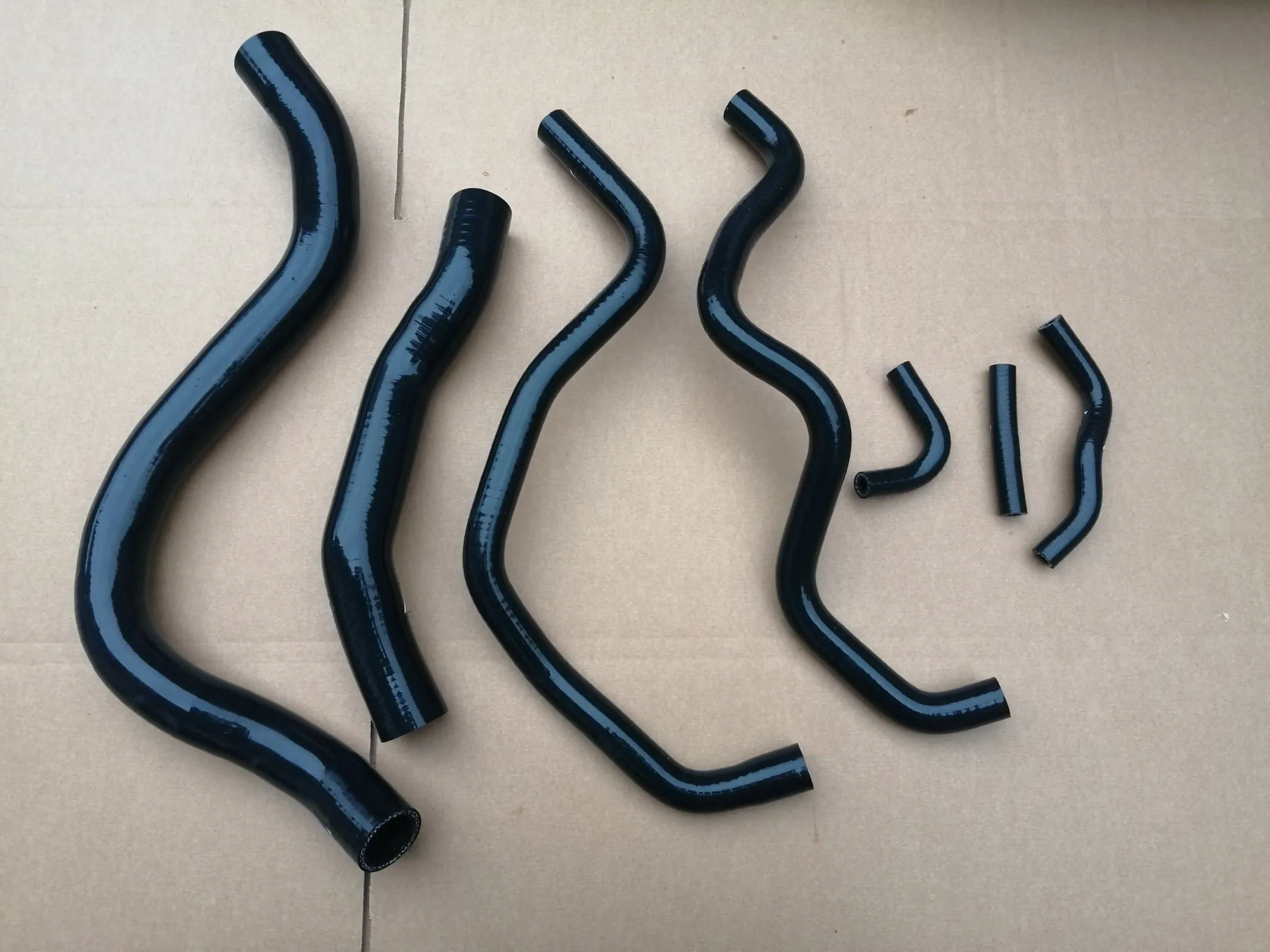 

For Honda Accord 3.5L V6 LHD 2008-2012 Radiator Coolant Hose Silicone
