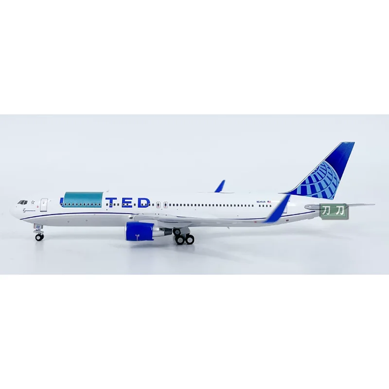 AV 1/400 Scale United Airlines B767-300ER N673UA Die-cast Alloy Aircraft Model Collectible Decorative