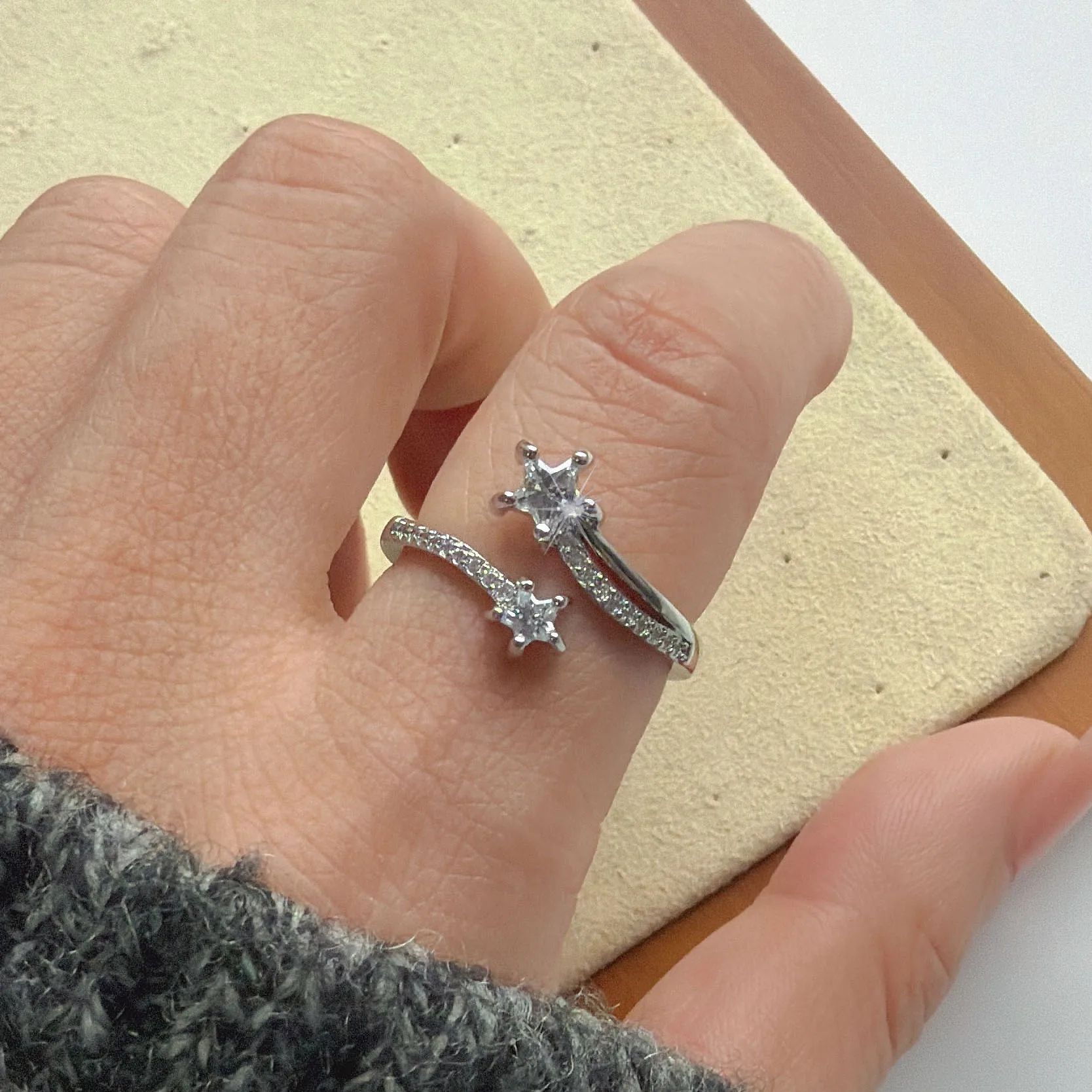 925 فضة خواتم للنساء زوجين الحد الأدنى اليدوية بسيطة سباركلينغ ستار تشيكوسلوفاكيا خاتم غرامة مجوهرات هدية منع الحساسية