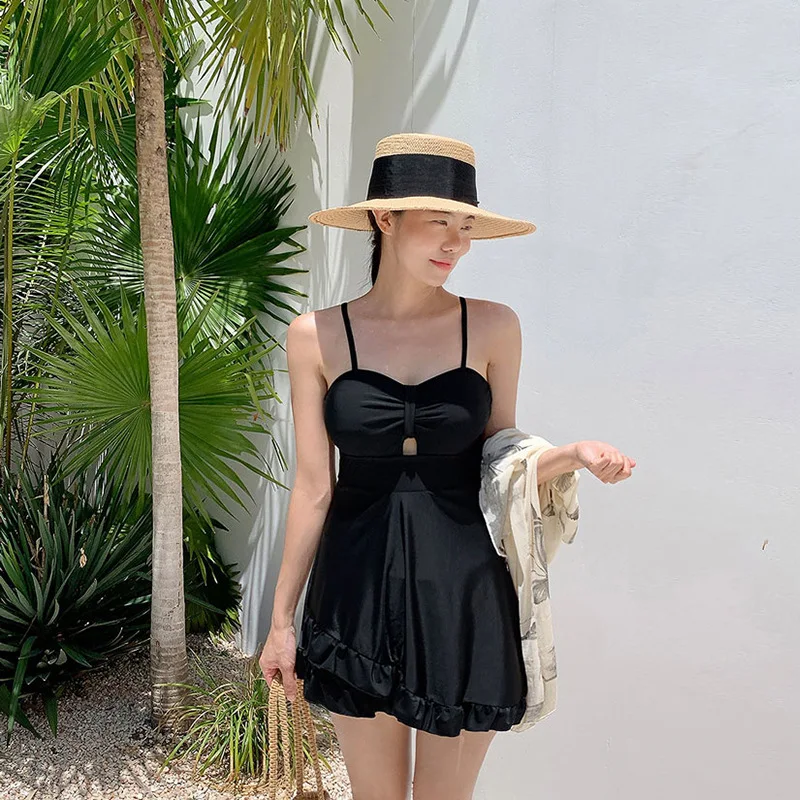 2026 Hot Girl 2-Piece Swimsuit Set Women's Modest Tummy Control Slimming One-Piece with Sun Protective Halter Cover-Up