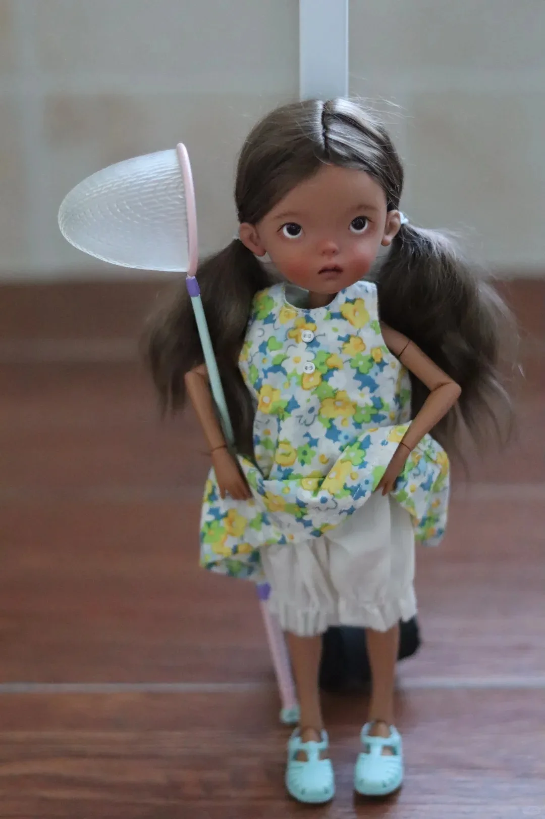 Prezent urodzinowy dla dziewczynki DIY, makijaż do samodzielnego wykonania, nowa żywica, dziewczyna z 3 językami, wymienne, lalka BJD 1/6 SD, model zabawki Nuonuo, humanoid, uroczy