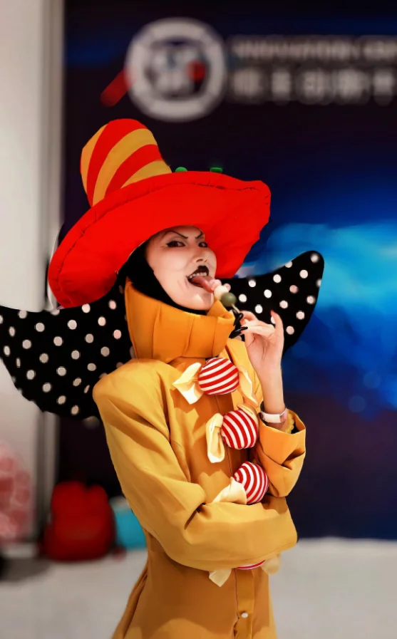 

Anime OP Charlotte Snack Cosplay Costume Charlotte Family Candy Minister Yellow Robe Uniform Hat Man Woman Carnival Party Suit