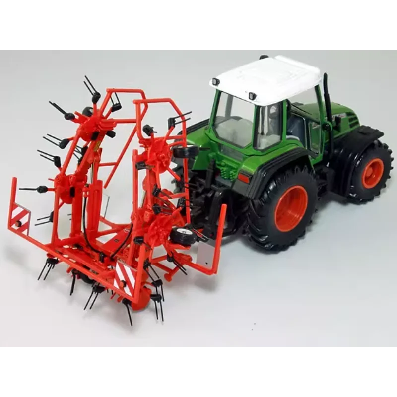 

Diecast UH 1:32 Scale Kuhn GF 6502 Agricultural Alloy Tractor Model Collectible Toy Gift Souvenir Display Ornament