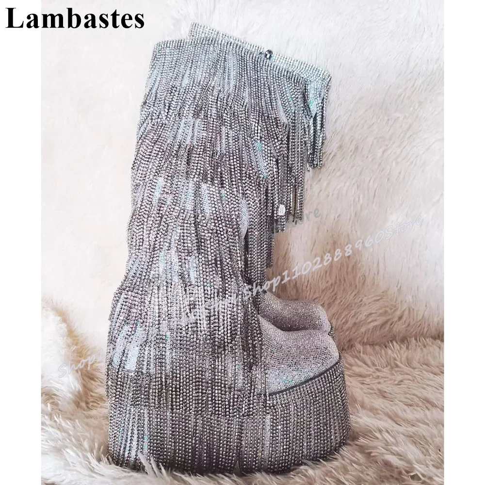 รองเท้าบูทส้นตึกแบบมีคริสตัลประดับสีเงิน ความยาวครึ่งน่อง แต่งพู่ห้อย  แบบมีซิปด้านข้าง หัวกลม สีชมพู สไตล์ทันสมัย