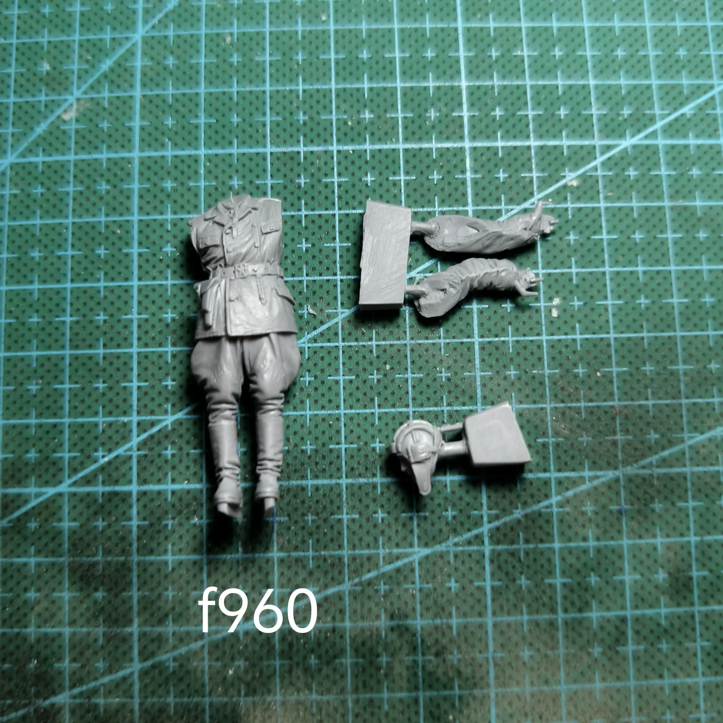 1/35 harsmodel figuur GK, ongemonteerde en ongeverfde kit