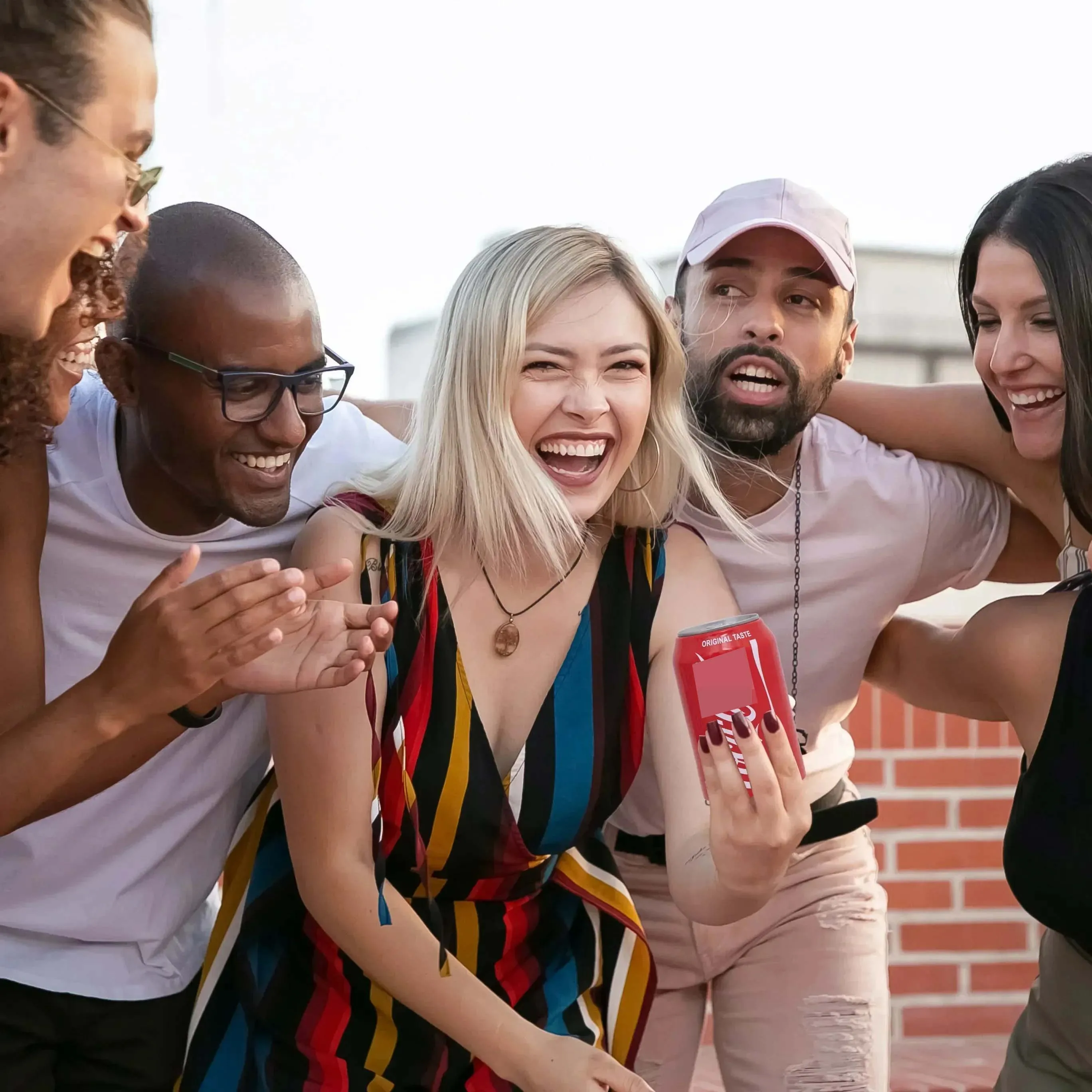 سيليكون البيرة يمكن غطاء حامي إخفاء علبة المشروبات الخاصة بك البيرة يمكن كم إخفاء البيرة للجولف كرة السلة بارك الشاطئ 330 إلى 500 مللي