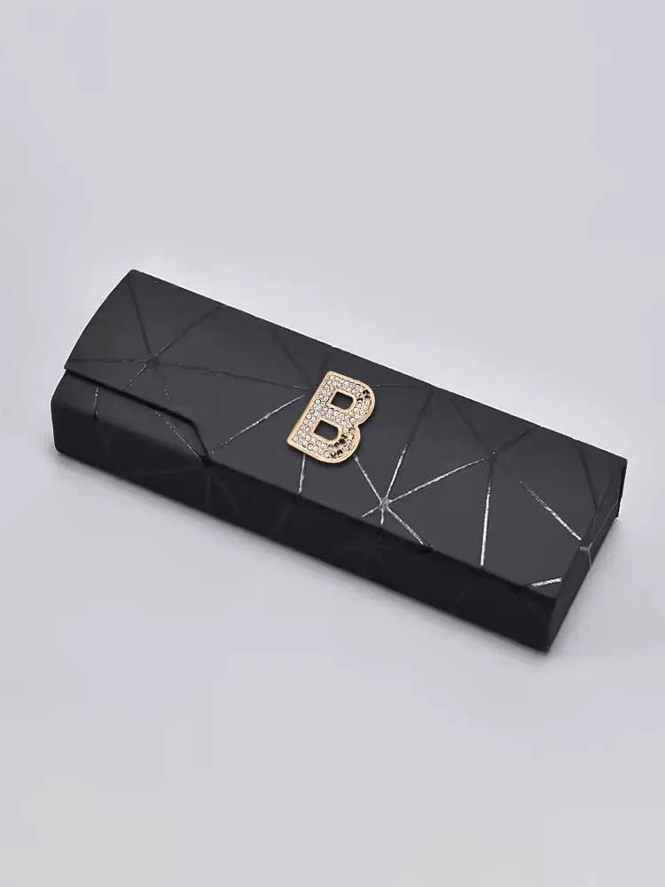 Customized Anti-Stress Retro Eyewear Cases Sunglasses Storage Personalized Customer Name Vivid Lettering: Bright Aesthetic Decor