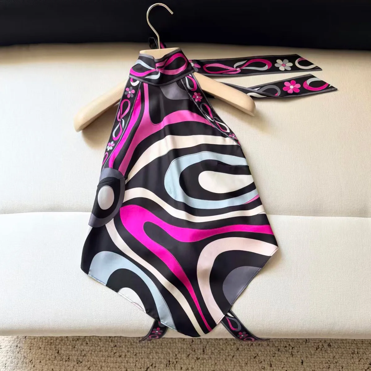 2026 New Women 100% Silk Halter Tank Top Abstract Geometric Print Back Tie Sleeveless Asymmetric Hem Silk Camisole