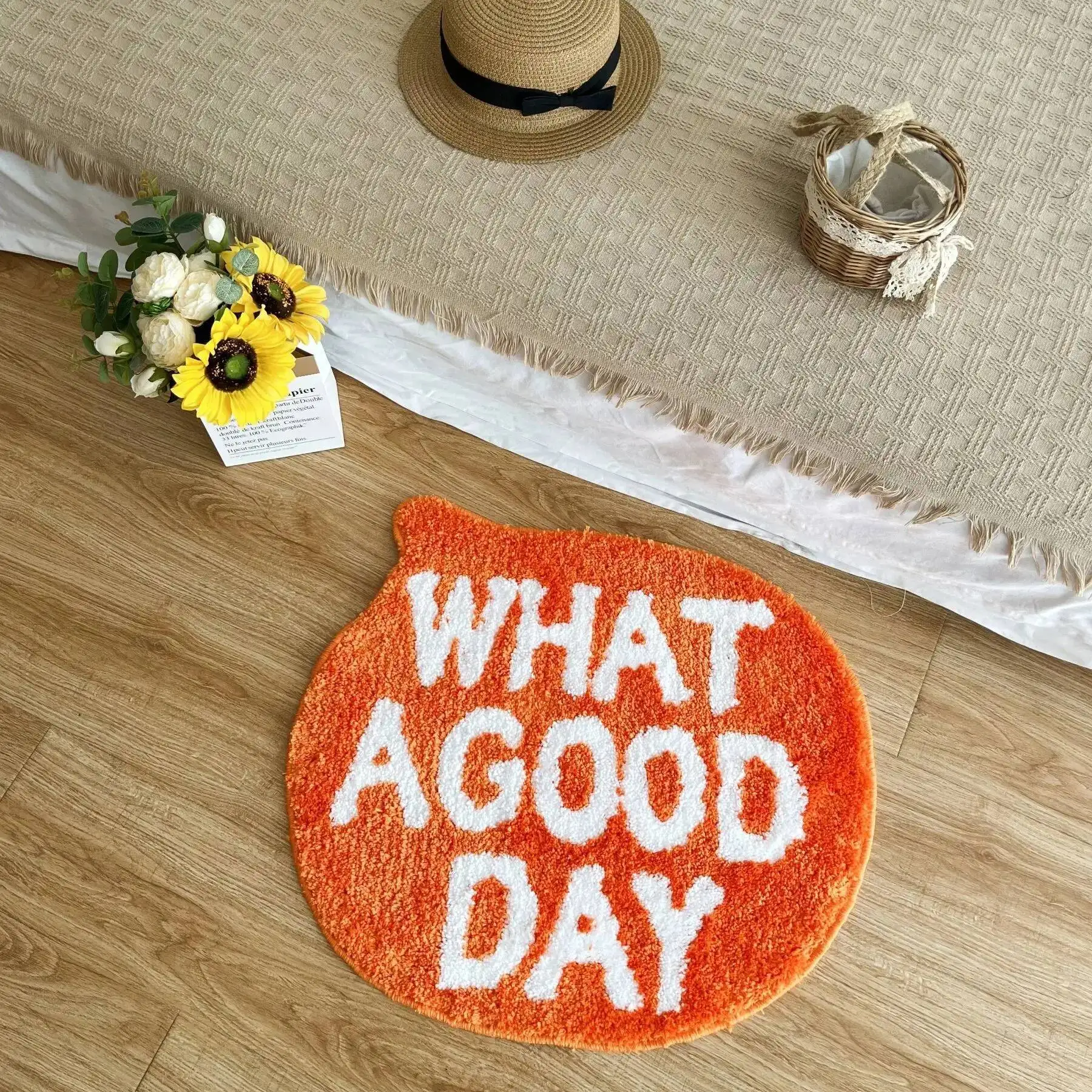 

"WHAT A GOOD DAY" Quote Shaped Tufted Rug, Phrase Printed Floor Mat For Bedroom Living Room Decor Non-Slip Home Accessories