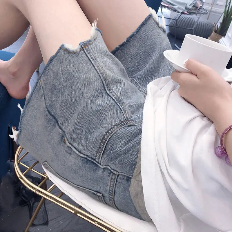 Maternity Denim Shorts Summer Thin Maternity Pants Summer Fashion Loose Large Size Leggings Trendy Moms Wear