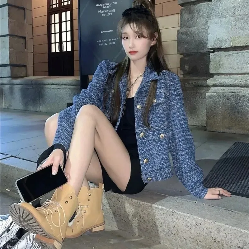 

Loose Short Sleeve Long Sleeve Denim Jacket Women's Design Sensation Autumn Winter New Style Small Fragrance Wind Flower Pattern