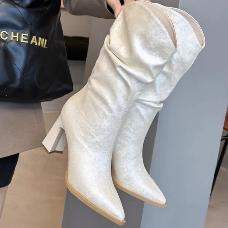 Botas de alta calidad sin cordones para mujer, zapatos modernos con estampado de moda, Sexy, Punta puntiaguda hasta la rodilla, 2024