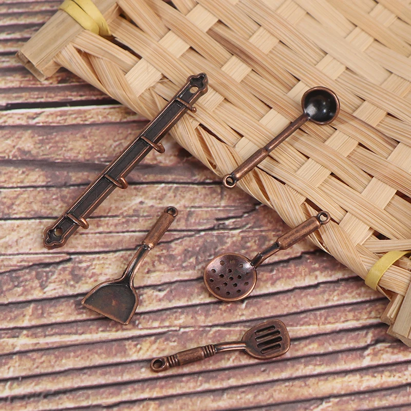 Utensili da cucina per simulazione di supporto per cucchiaio da zuppa con pala in miniatura per casa delle bambole