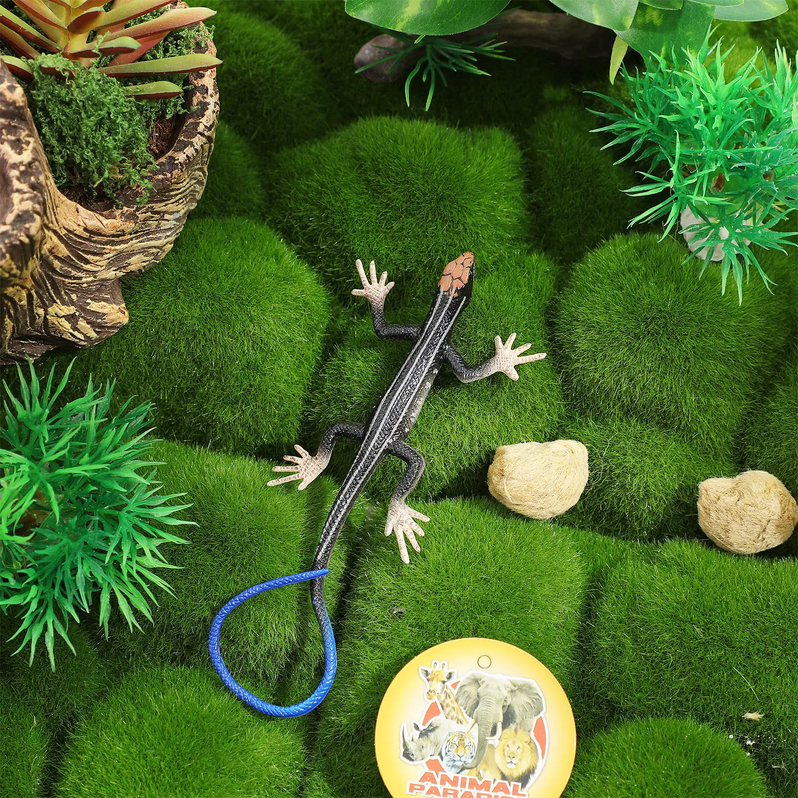 

Tiny Portable Fake Lizards for Pranks Classroom Fun Educational Animal Identification Tools Children Early Education Reptile