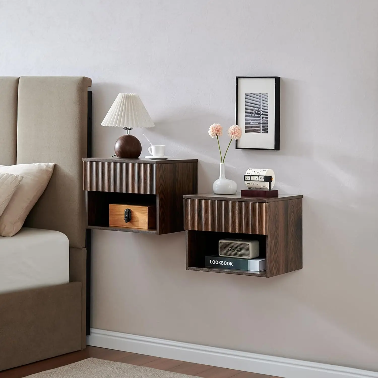 Floating Nightstand Set of 2 with Fluted Drawer, Bedside Table