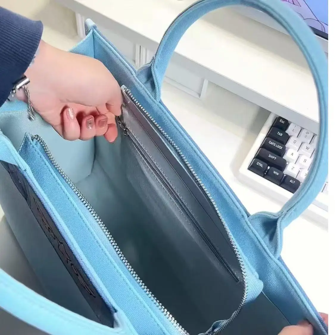 Card Captor Kinomoto Sakura Handbag Anime Figure Large Capacity Commuter Laptop Bag Girl Cosplay Accessories Gift view 4