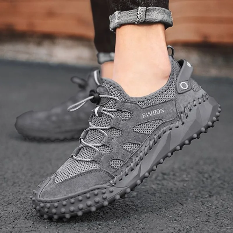 Platform Male Casual Shoe Round Toe Soft Men's Leather Shoes Thick Sole Moccasin Classic Original Footwear Offer Designer Common