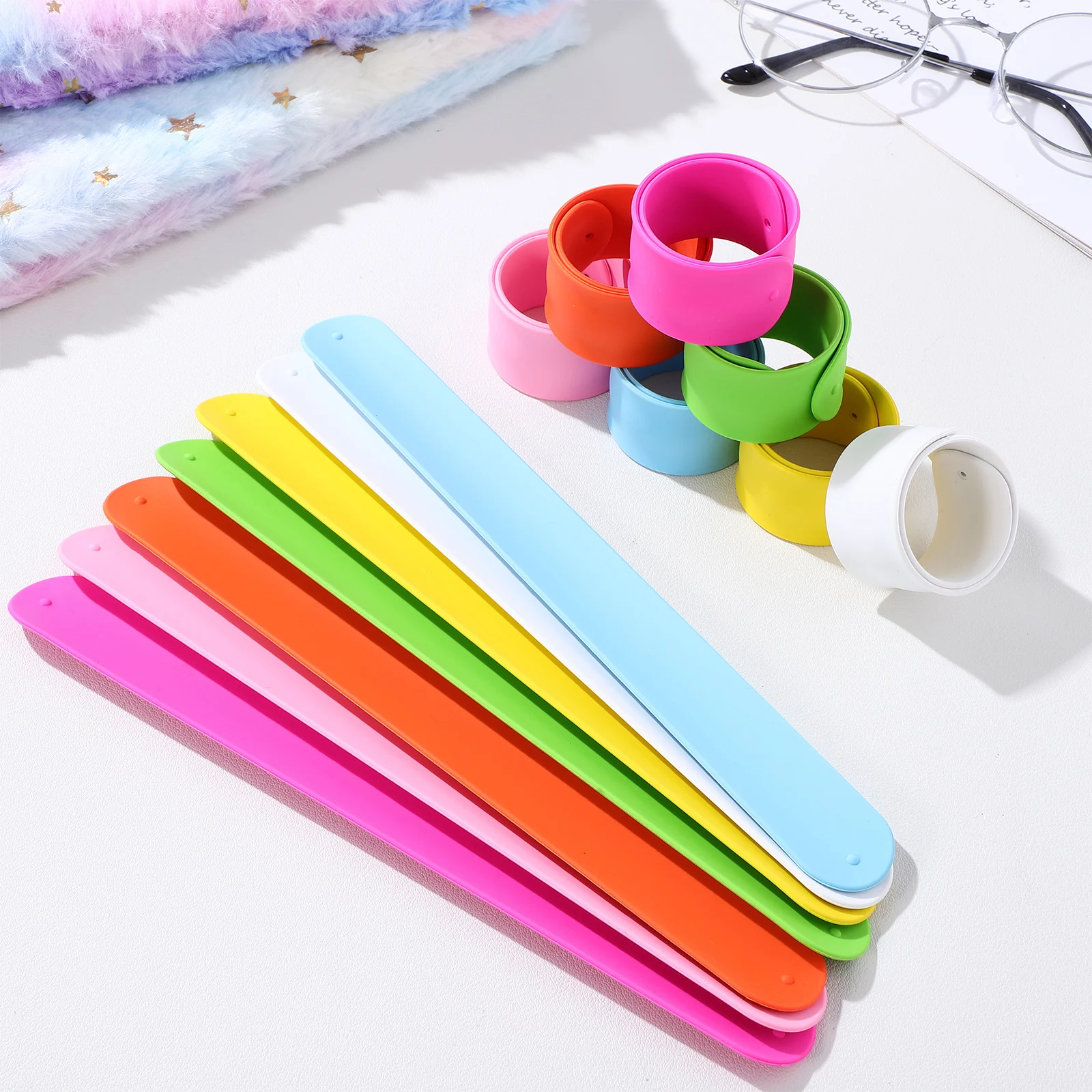 

36pcs Slap Bracelets Papa Circle 4Red 4Pink 4Orange 4Yellow 12White Bulk Pack Kids Adults Fun Party Toys