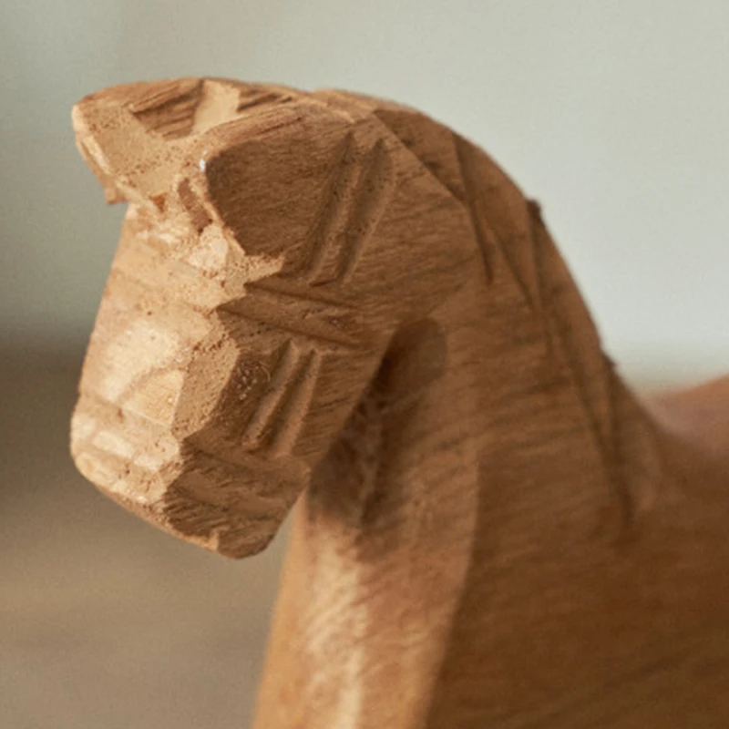 Wooden Crafts Rocking Horse Statue Balance Art Figurines Home Decor Kids Toys Small Horse Hand Carved Gifts Office Home Decor
