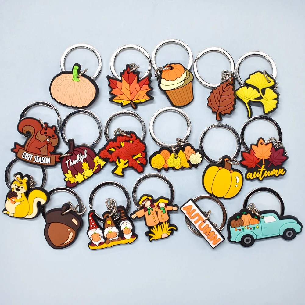 1PCS PVC autumn leaf keychain pumpkin keyring cute hamster keyholder suitable for adult car key gifts and accessories