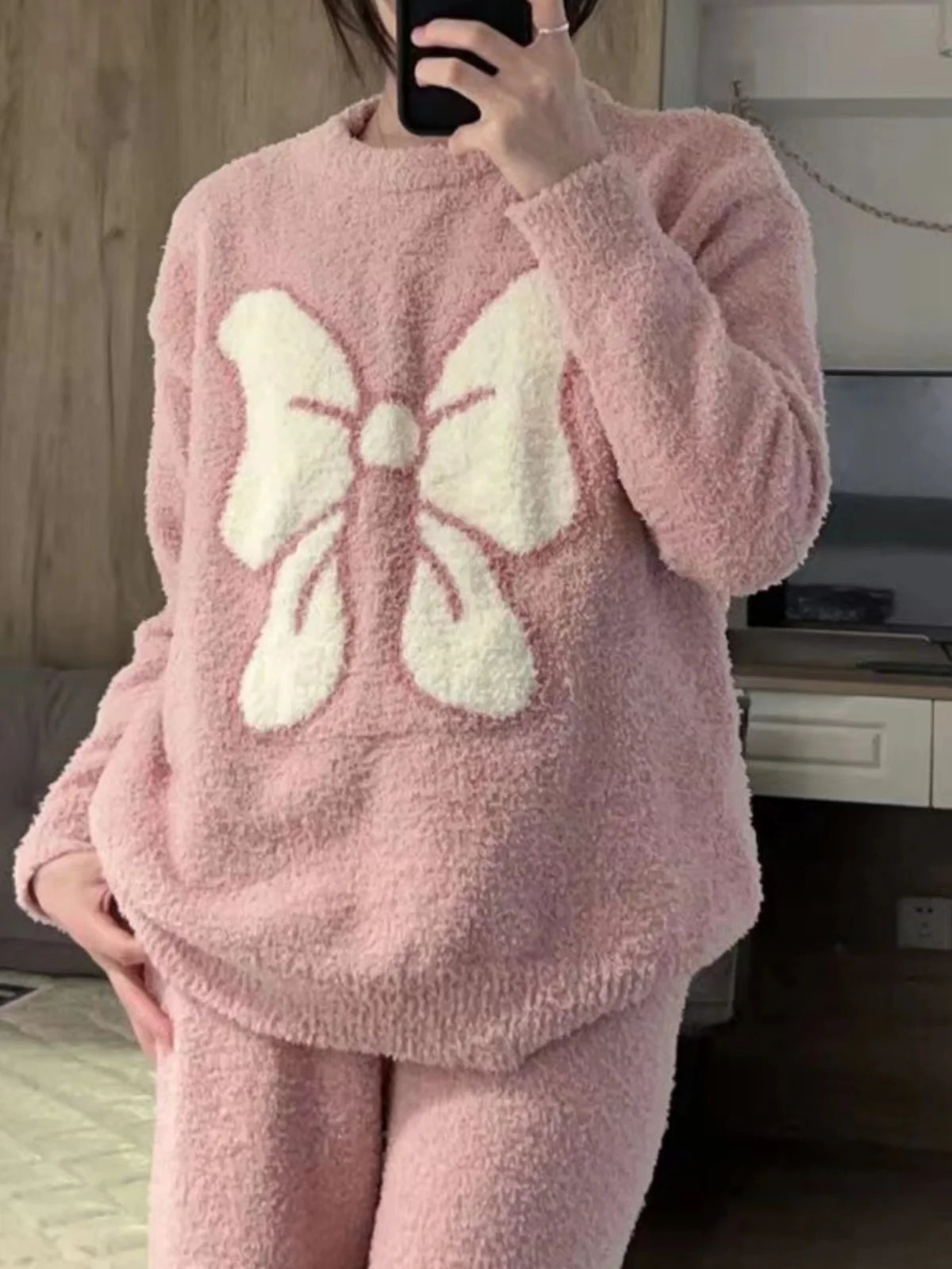 여성용 티엔드 플러피 스포츠웨어 세트, 매듭 장식 따뜻한 홈웨어 긴 소매 라운드 넥 파자마 세트