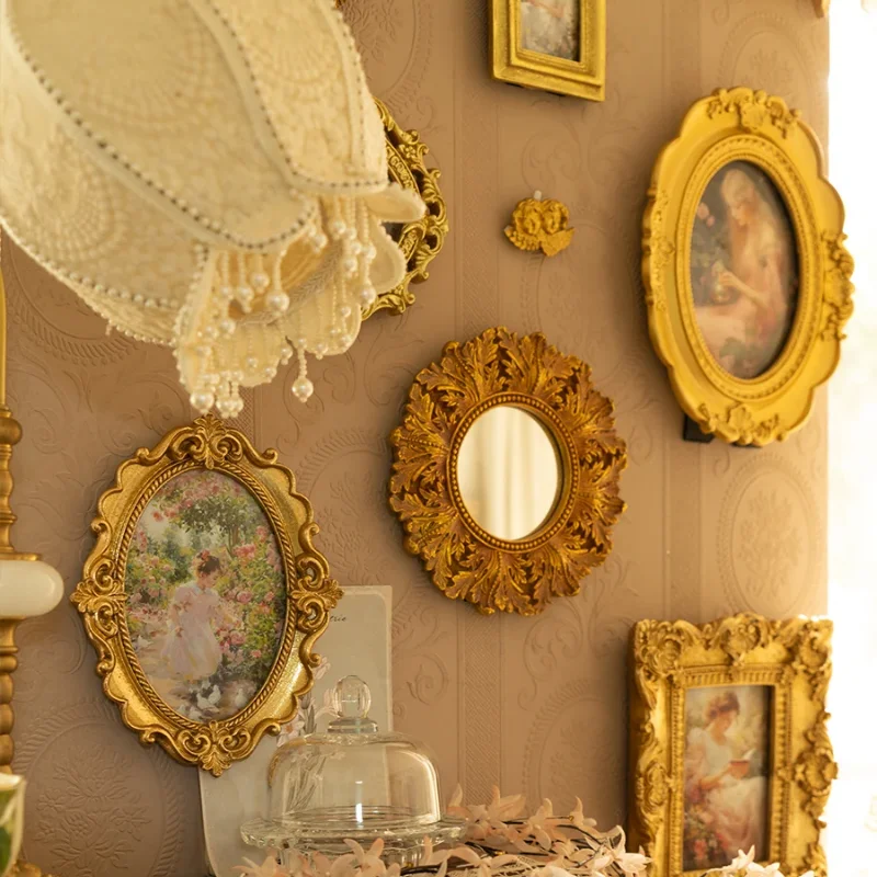 European Antique Photo Frame Gold Relief Resin Regal Picture Holder for Home Wall Embellishment Classical Design