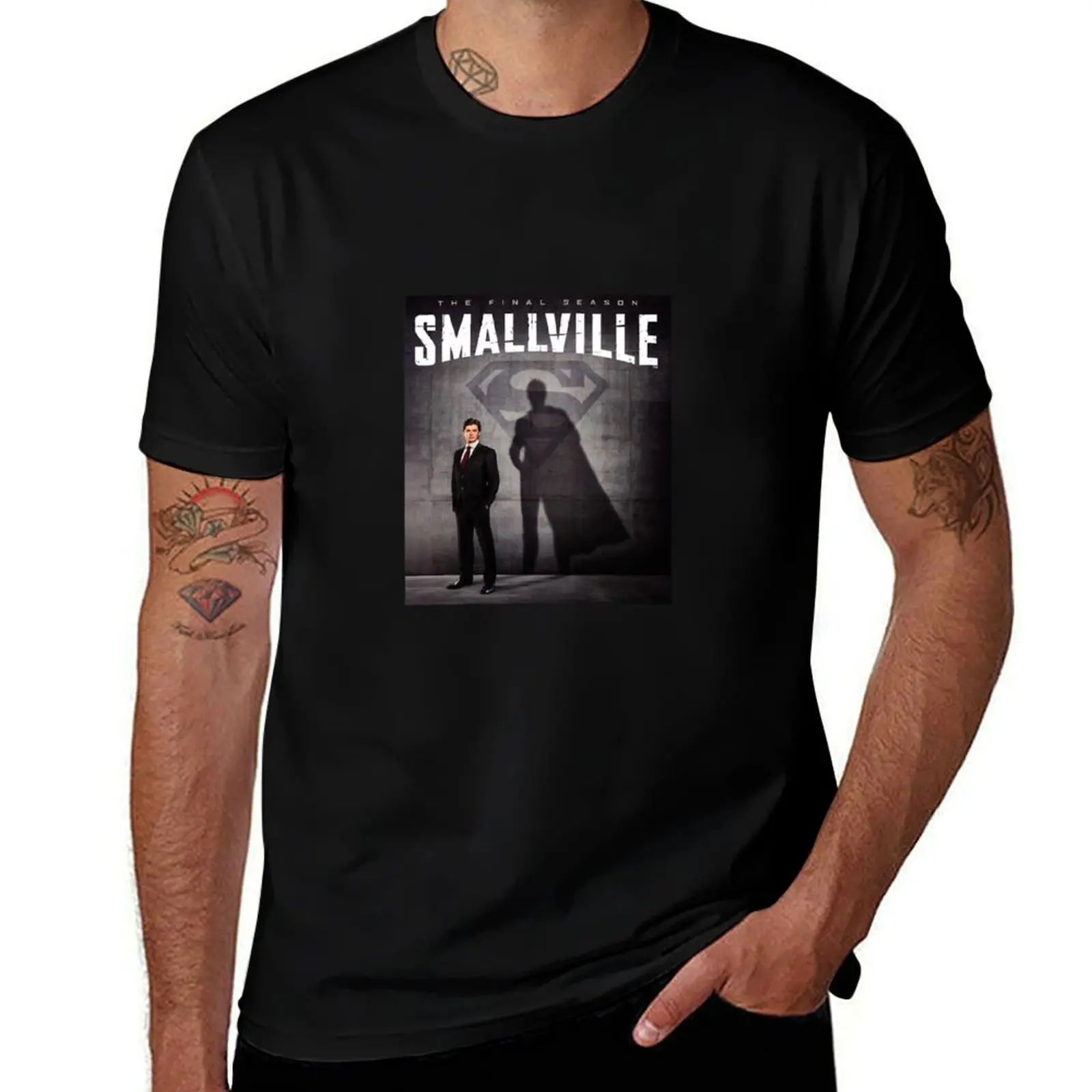 

SMALLVILLE LOGO Classic T-Shirt man t shirt luxury t shirts cotton 100% t shirt custom print T-Shirt