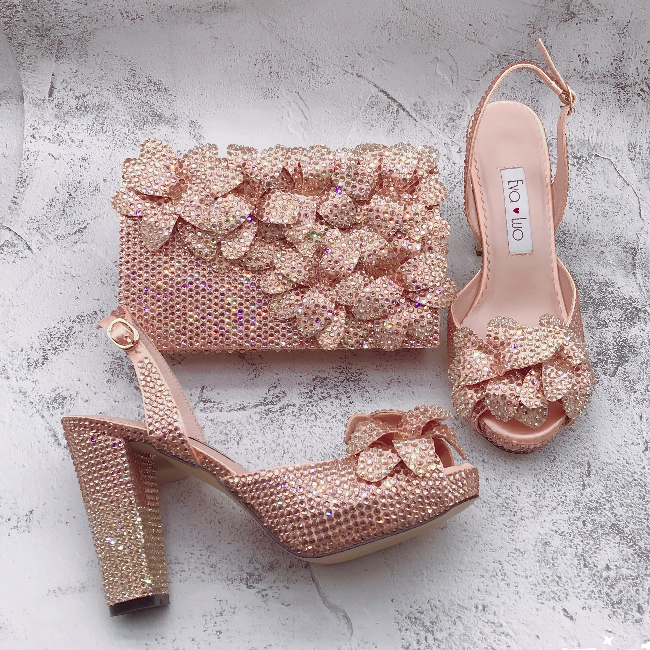 

BS1698 Luxury Custom Handmade Bridal Shoes Peach Champagne Gold Flower Rhinestone African Italian Shoes with Matching Bag Set