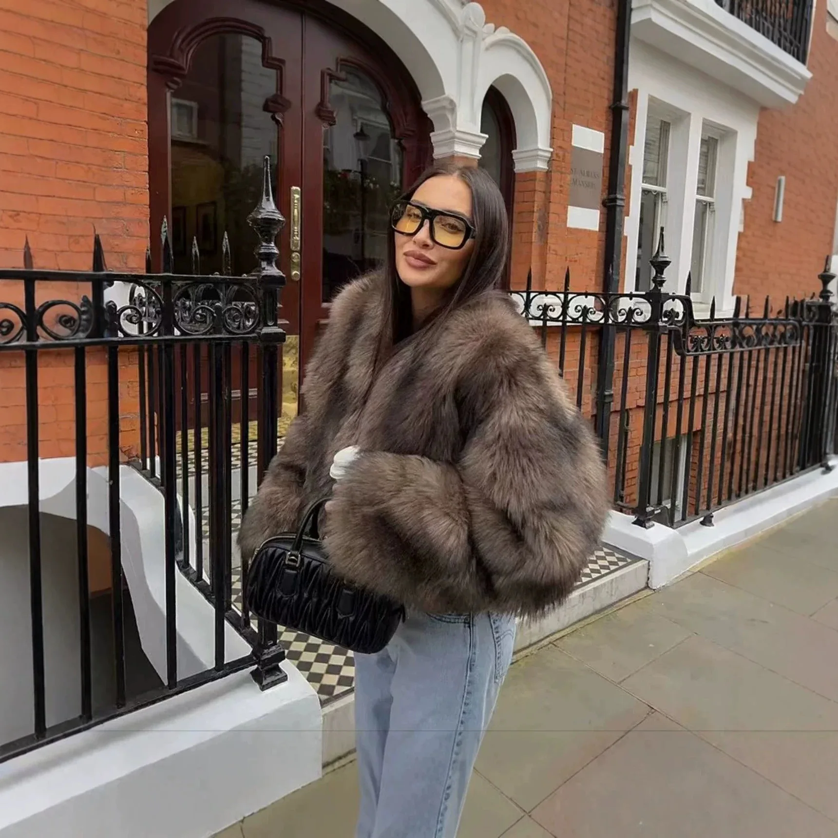 Women's Vintage Faux Fur Cropped Coat Straight Fit Round Collar Warm Cardigan Outerwear Commute Furry Winter Short Female Jacket