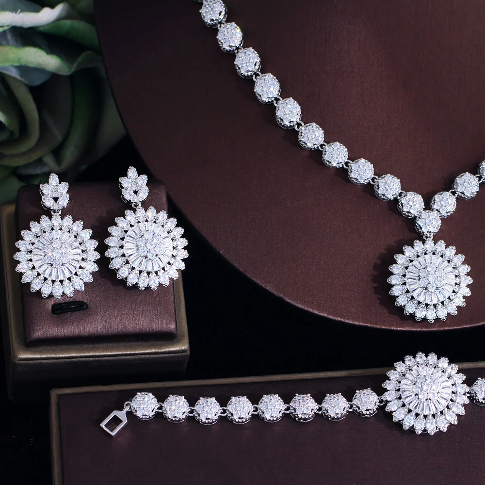 ThreeGraces 4pcs Elegant Shiny White Zirconia Luxury Flower Bridal Wedding Banquet Party Necklace Jewelry Set for Women T1003
