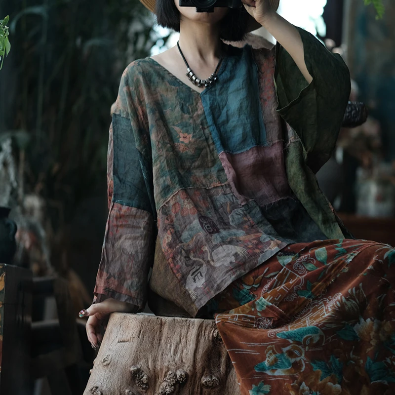 Übergroße Damen-Freizeit-T-Shirts aus Leinen, Neuheit Frühjahr 2026, Vintage-Stil, V-Ausschnitt, Patchwork-Print, Lockere Damen-Oberteile M2648
